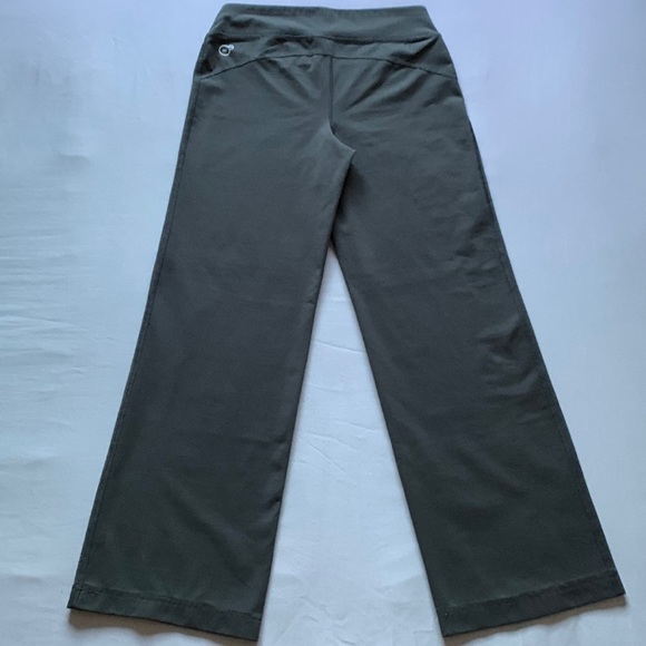 Puma Flare Yoga Pants - Picture 2 of 3